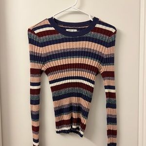 American eagle sweater